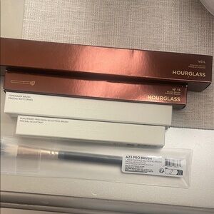 Hourglass Veil and Brush Collection in Copper and Cream